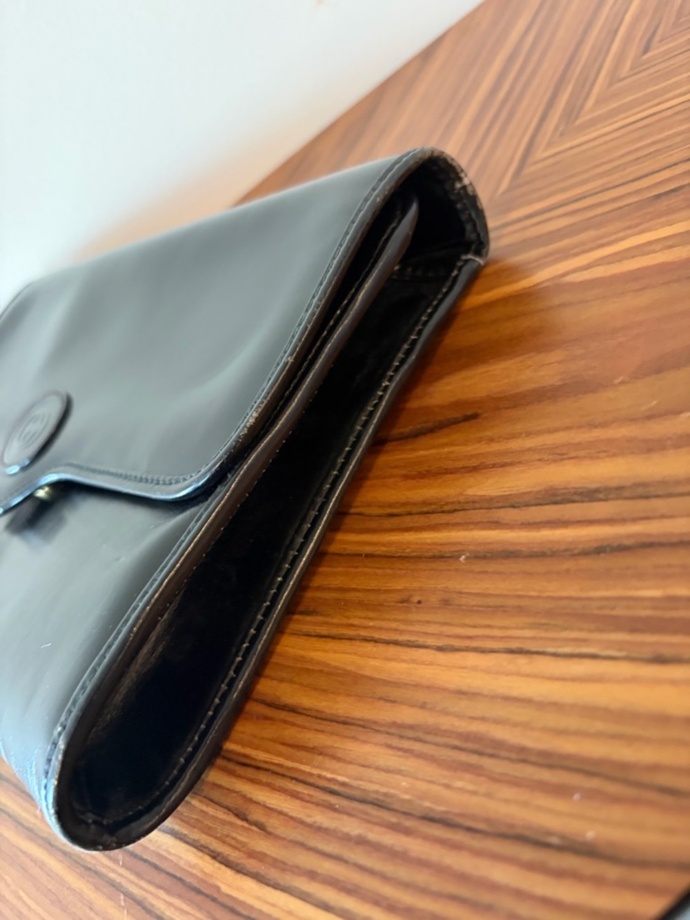 Vintage Gucci leather bag - Picture 4 of 8